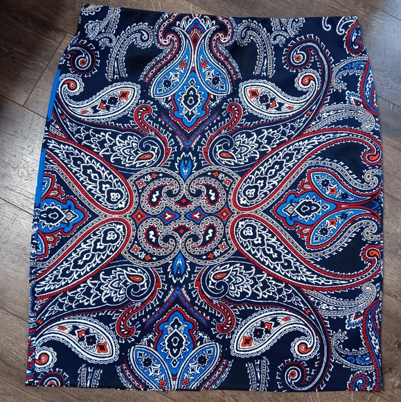 NYCC Pencil Skirt XL - Picture 2 of 7